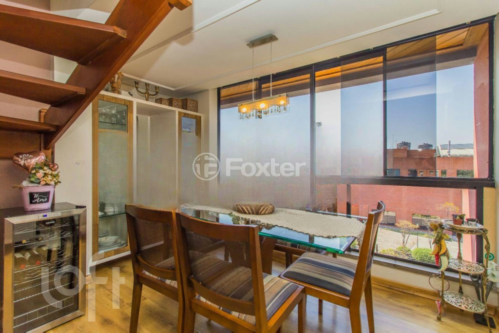 Cobertura à venda com 3 quartos, 200m² - Foto 4