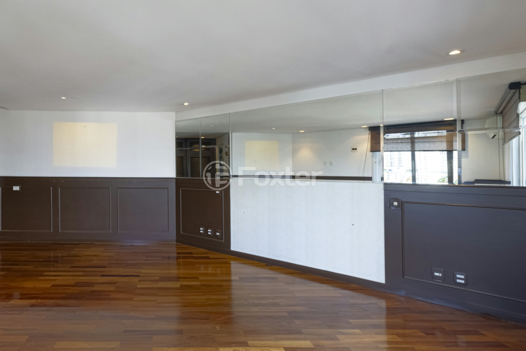 Cobertura à venda com 4 quartos, 523m² - Foto 11
