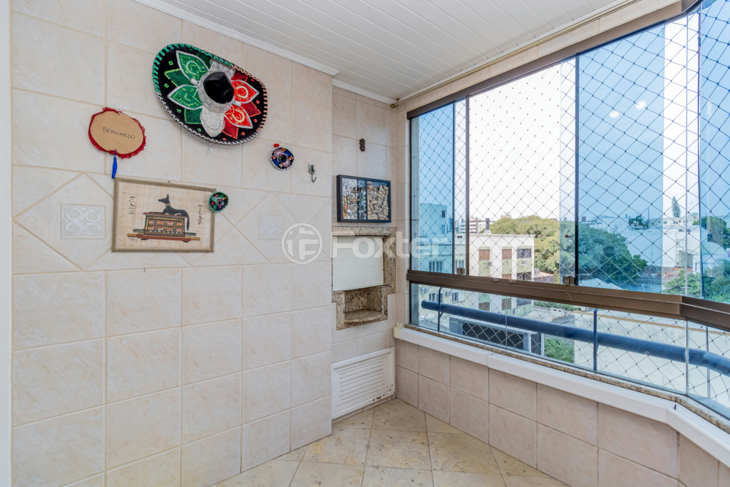 Apartamento à venda com 2 quartos, 67m² - Foto 3