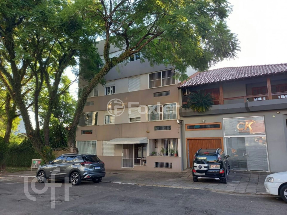 Apartamento à venda com 2 quartos, 62m² - Foto 1