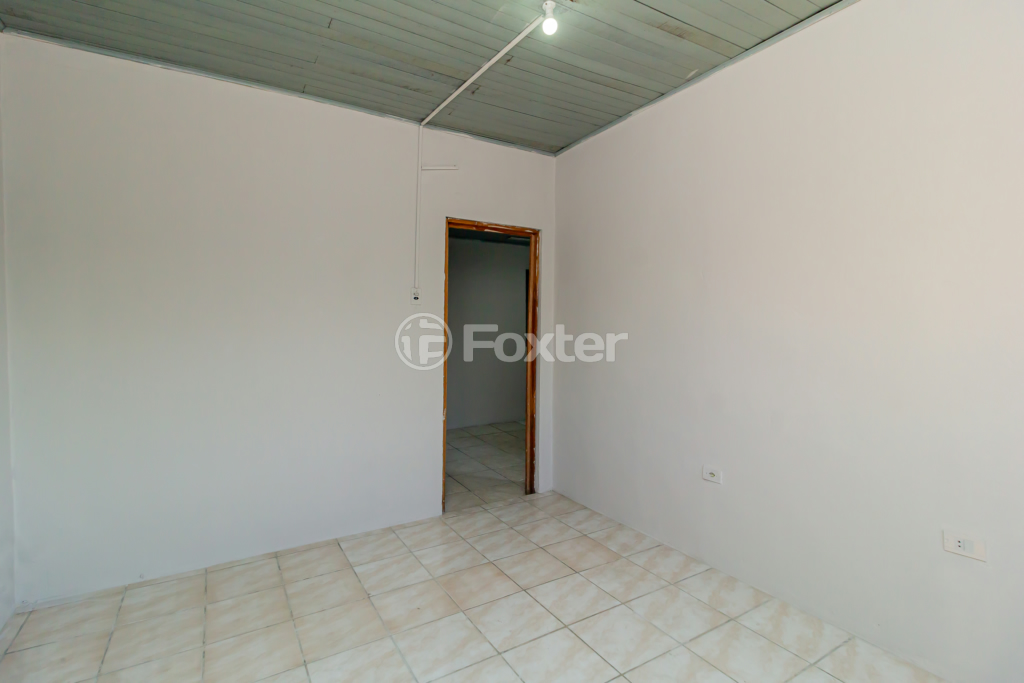 Casa à venda com 5 quartos, 56m² - Foto 4