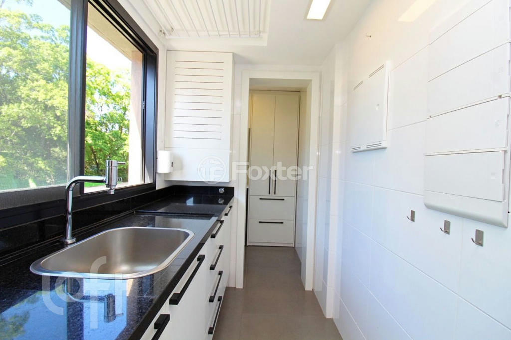 Apartamento à venda com 3 quartos, 162m² - Foto 28
