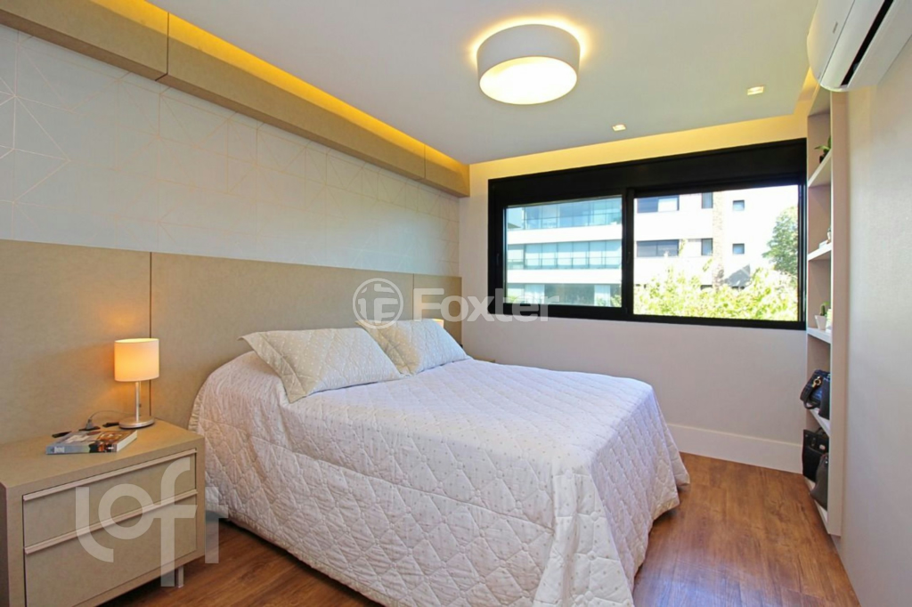 Apartamento à venda com 3 quartos, 162m² - Foto 17