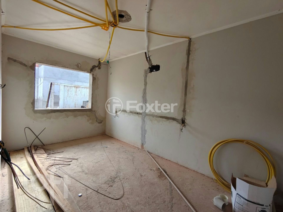 Casa à venda com 3 quartos, 245m² - Foto 9