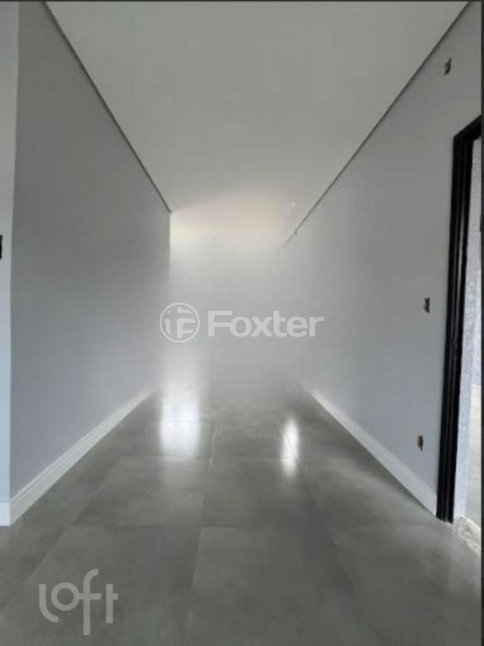 Casa à venda com 2 quartos, 95m² - Foto 1