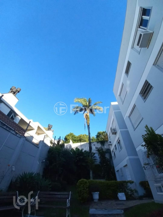 Apartamento à venda com 2 quartos, 64m² - Foto 21