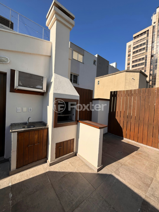 Cobertura à venda com 2 quartos, 110m² - Foto 2