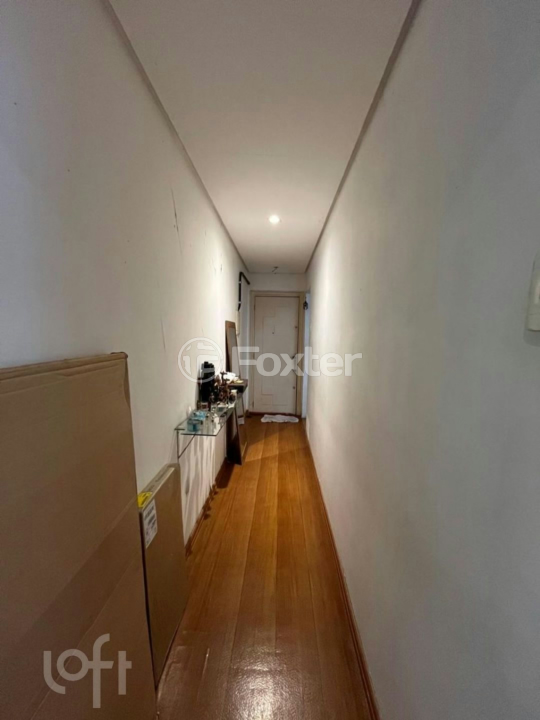 Apartamento à venda com 2 quartos, 67m² - Foto 13