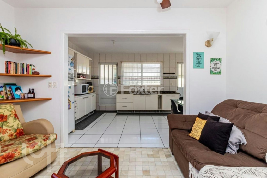 Casa à venda com 8 quartos, 330m² - Foto 58