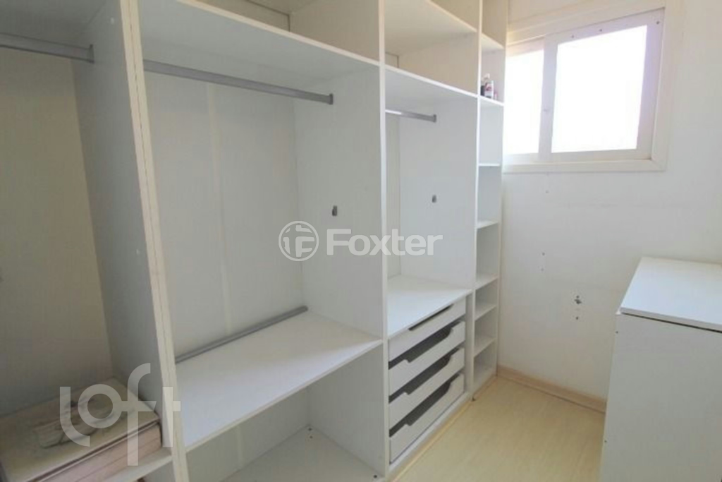 Casa à venda com 8 quartos, 330m² - Foto 37