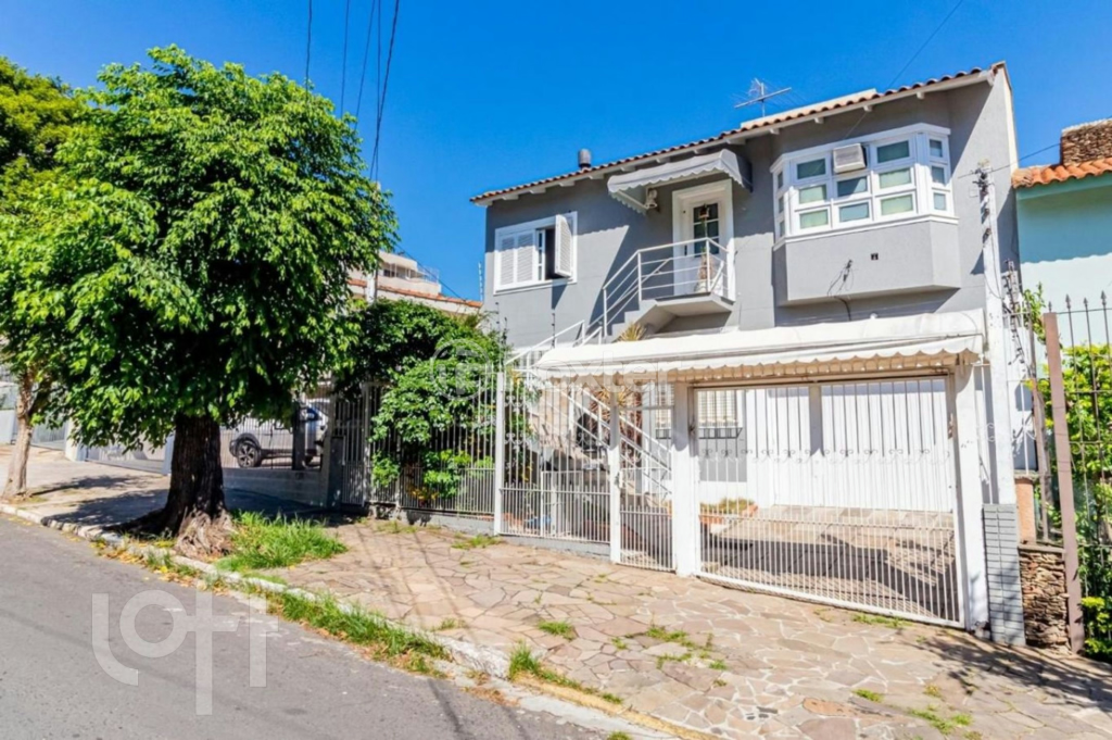 Casa à venda com 8 quartos, 330m² - Foto 93