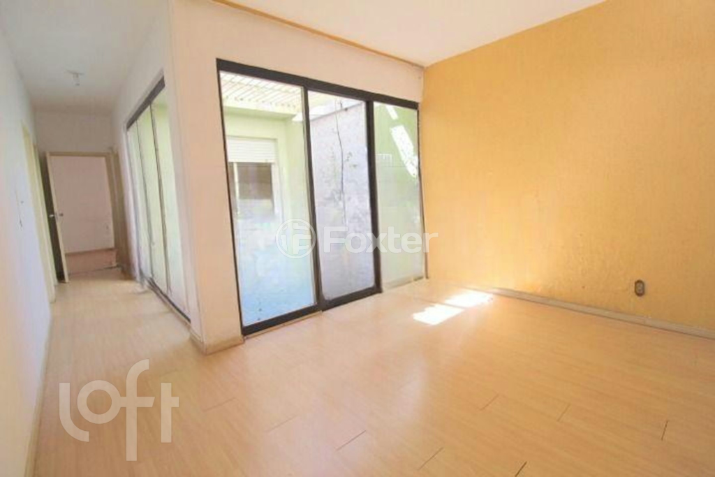 Casa à venda com 8 quartos, 330m² - Foto 16