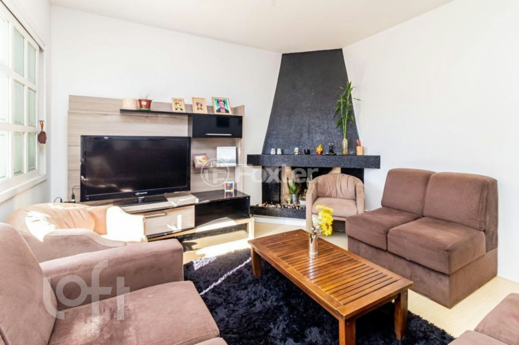 Casa à venda com 8 quartos, 330m² - Foto 7