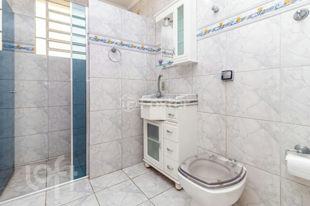 Casa à venda com 8 quartos, 330m² - Foto 86