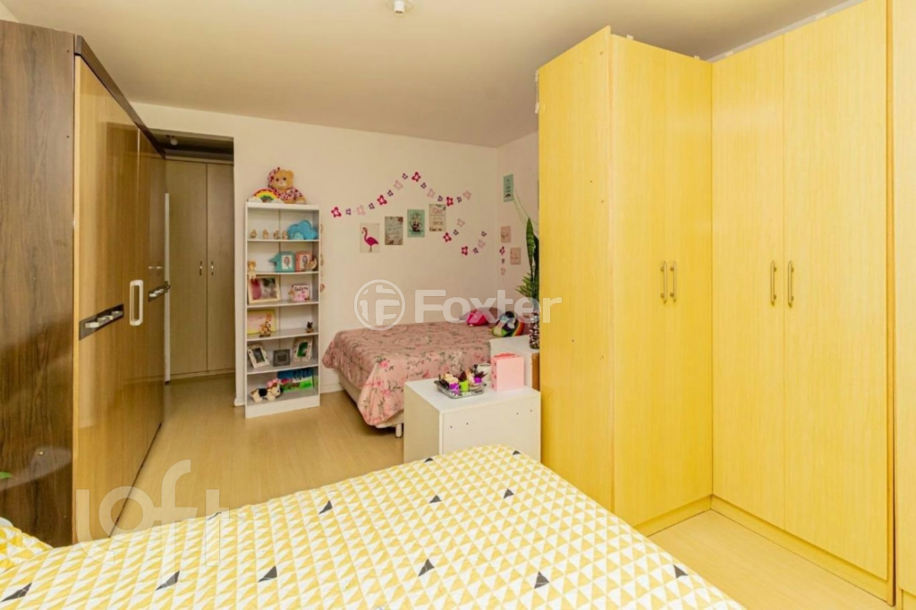 Casa à venda com 8 quartos, 330m² - Foto 70