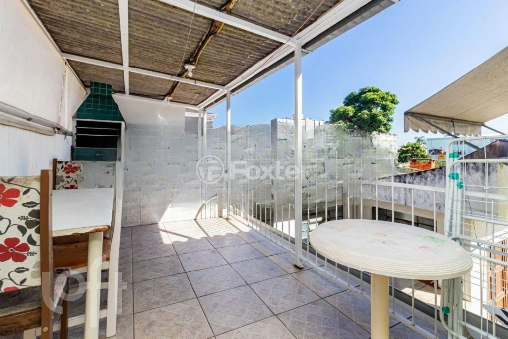 Casa à venda com 8 quartos, 330m² - Foto 52
