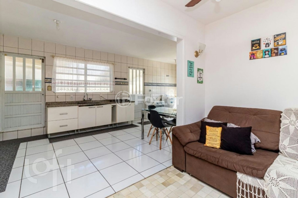 Casa à venda com 8 quartos, 330m² - Foto 59