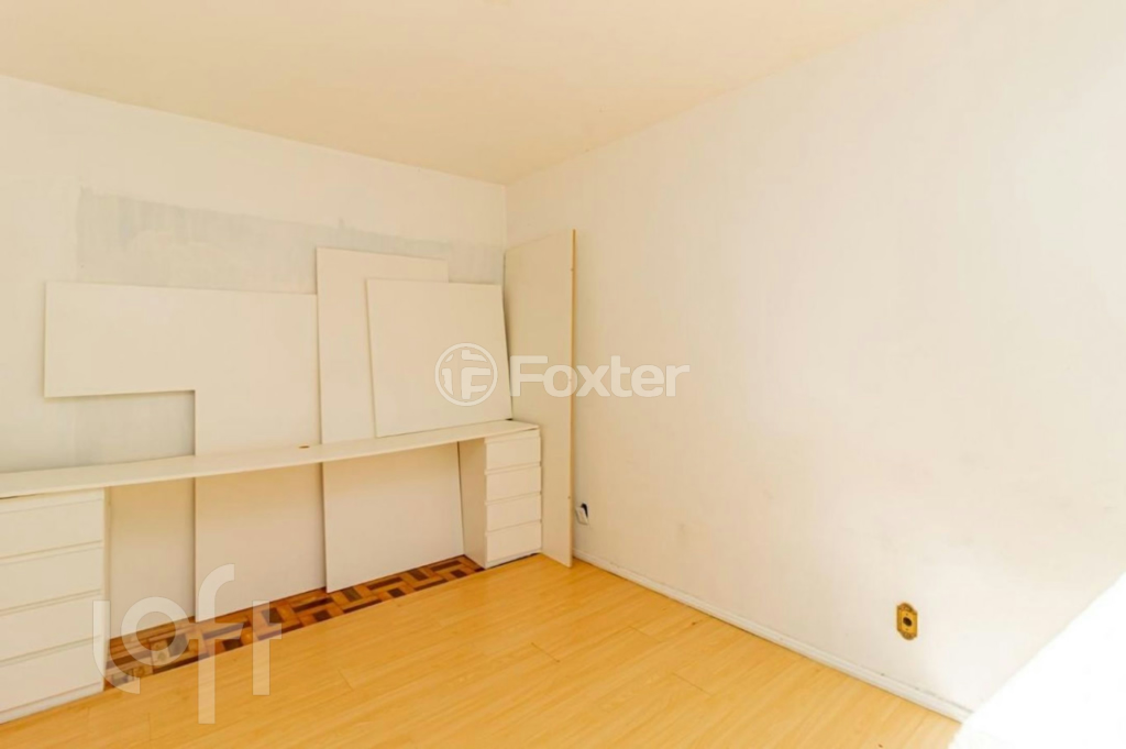 Casa à venda com 8 quartos, 330m² - Foto 76