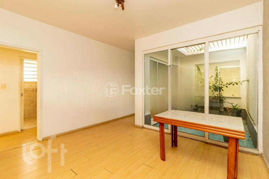 Casa à venda com 8 quartos, 330m² - Foto 19