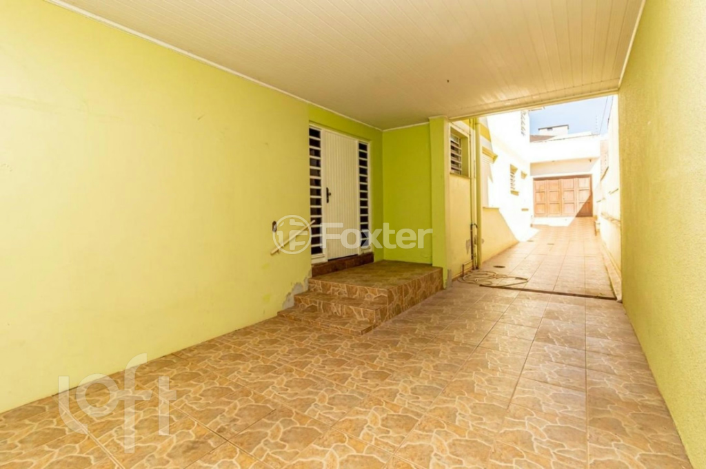Casa à venda com 8 quartos, 330m² - Foto 49