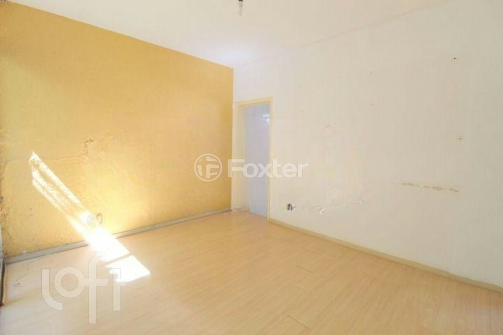 Casa à venda com 8 quartos, 330m² - Foto 24