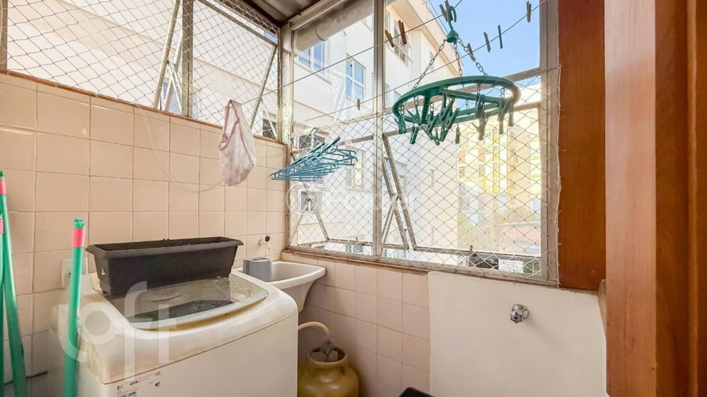 Apartamento à venda com 3 quartos, 80m² - Foto 8