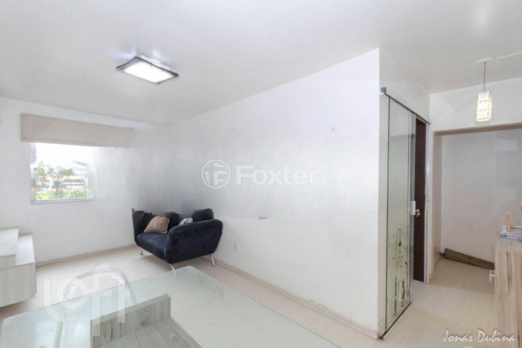 Apartamento à venda com 3 quartos, 90m² - Foto 1