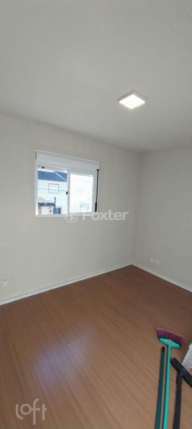 Casa à venda com 1 quarto, 44m² - Foto 4