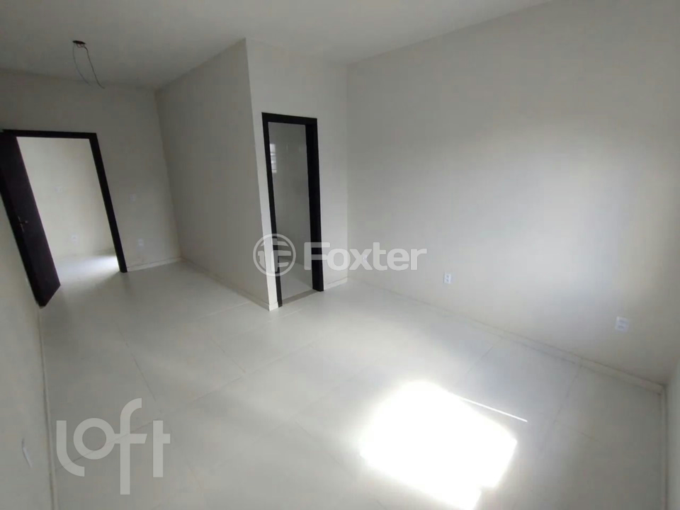 Casa à venda com 3 quartos, 150m² - Foto 11