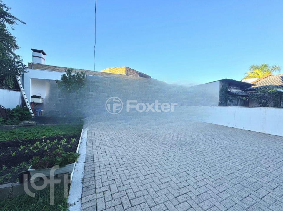 Casa à venda com 3 quartos, 200m² - Foto 25
