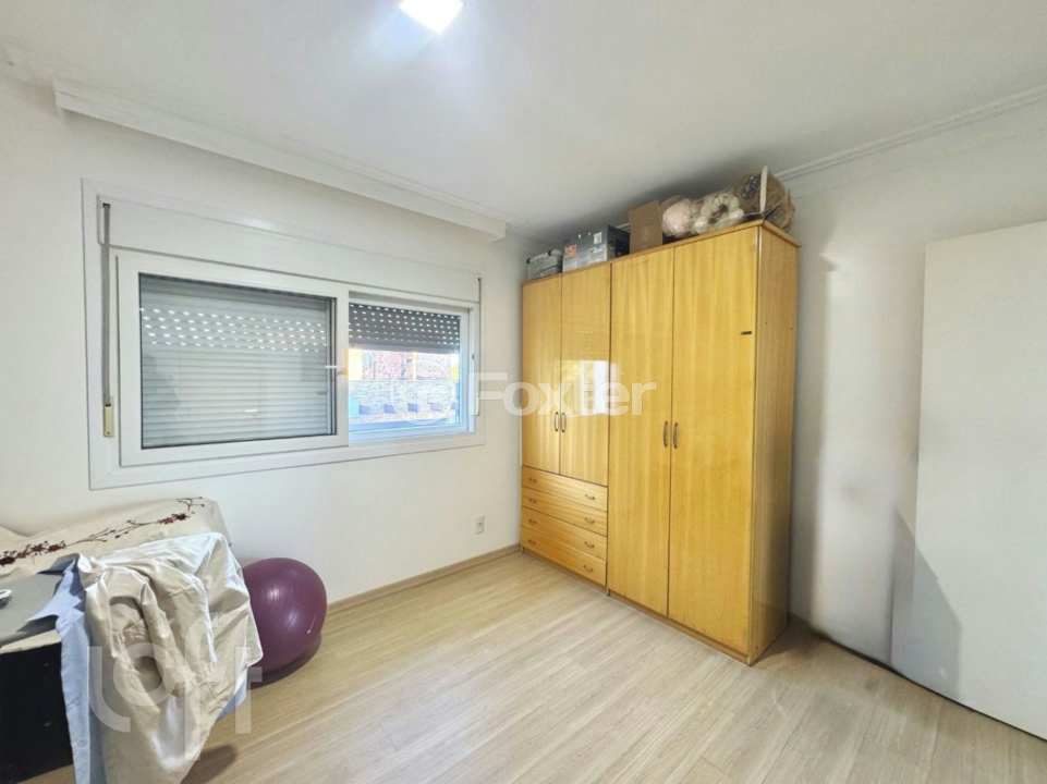 Casa à venda com 3 quartos, 200m² - Foto 14