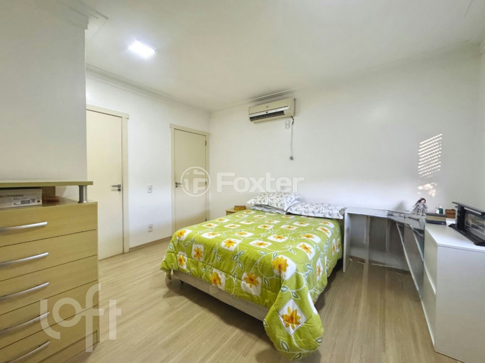 Casa à venda com 3 quartos, 200m² - Foto 18