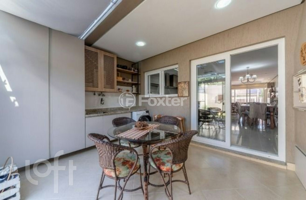 Casa à venda com 3 quartos, 150m² - Foto 8