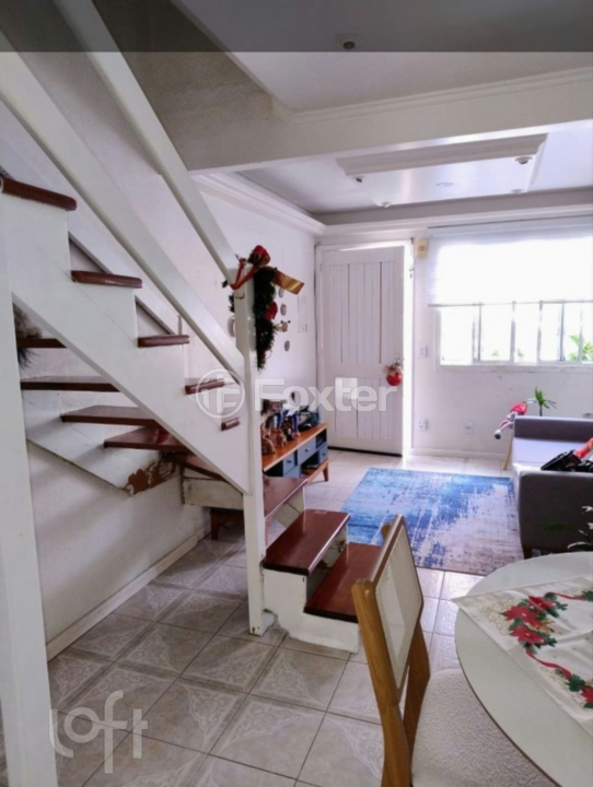 Casa à venda com 2 quartos, 76m² - Foto 1