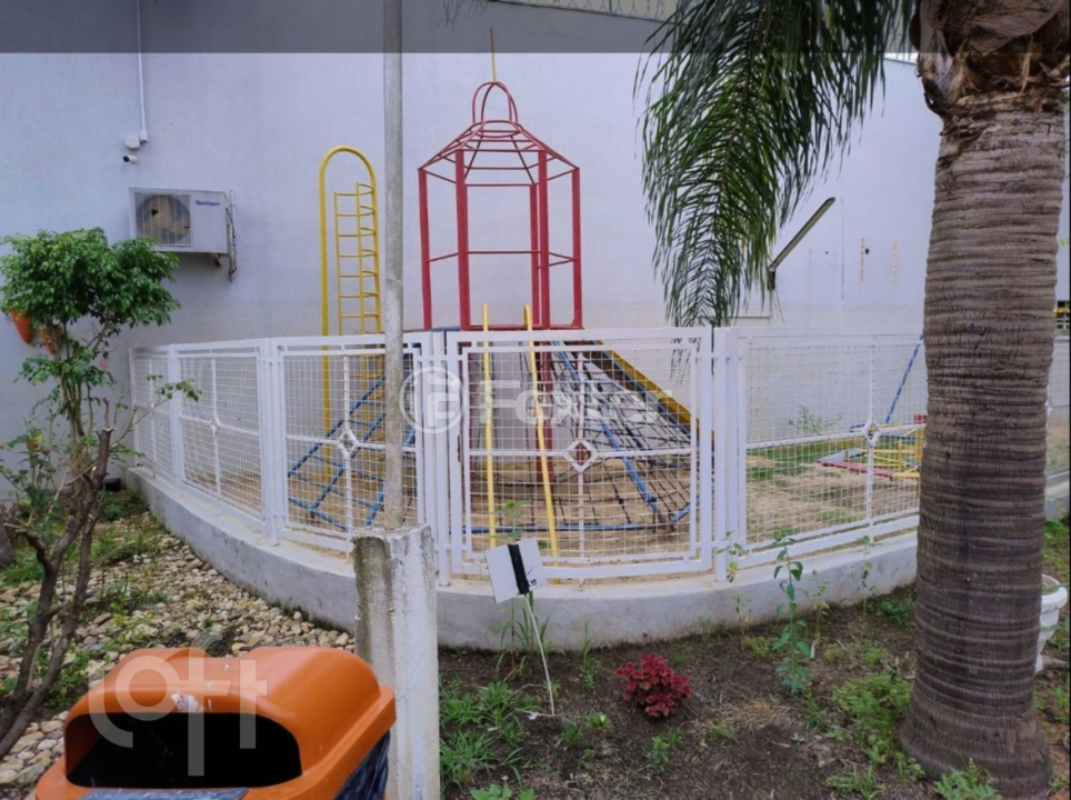 Casa à venda com 2 quartos, 76m² - Foto 13