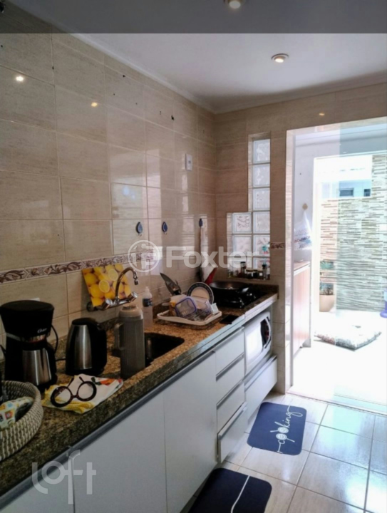 Casa à venda com 2 quartos, 76m² - Foto 4