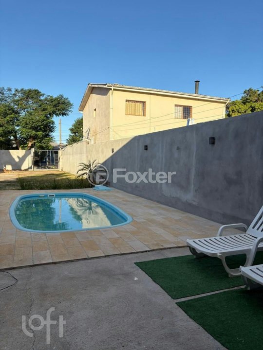 Casa à venda com 3 quartos, 154m² - Foto 2