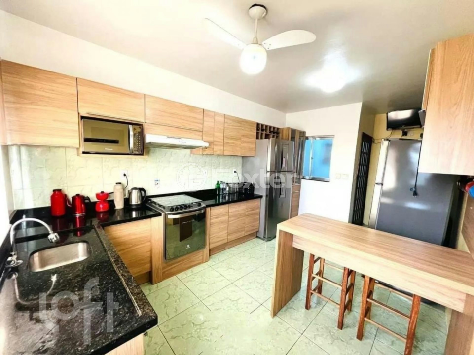 Casa à venda com 3 quartos, 236m² - Foto 22