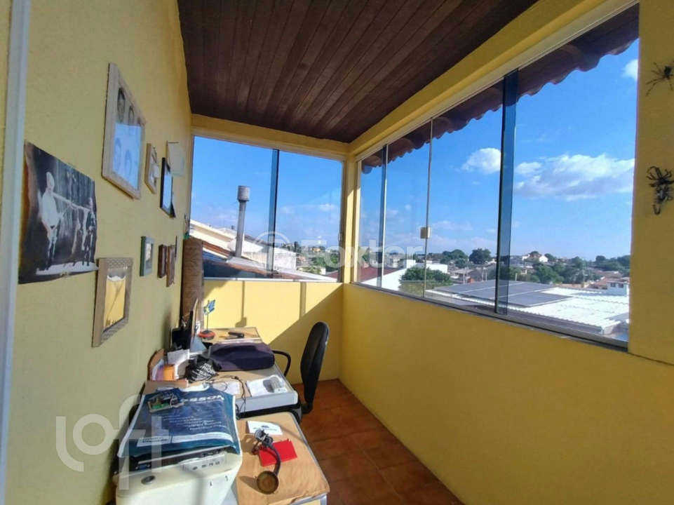 Casa à venda com 3 quartos, 236m² - Foto 9