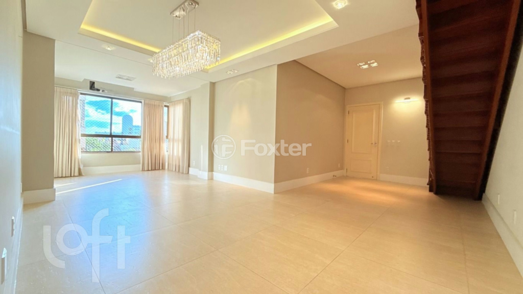 Cobertura à venda com 3 quartos, 228m² - Foto 1