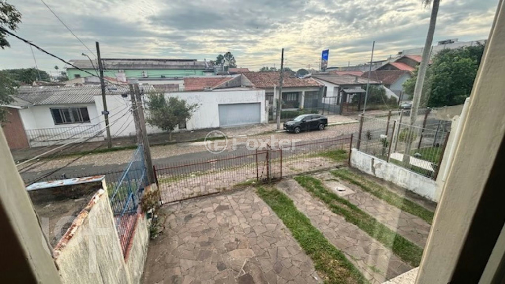 Apartamento à venda com 2 quartos, 85m² - Foto 1