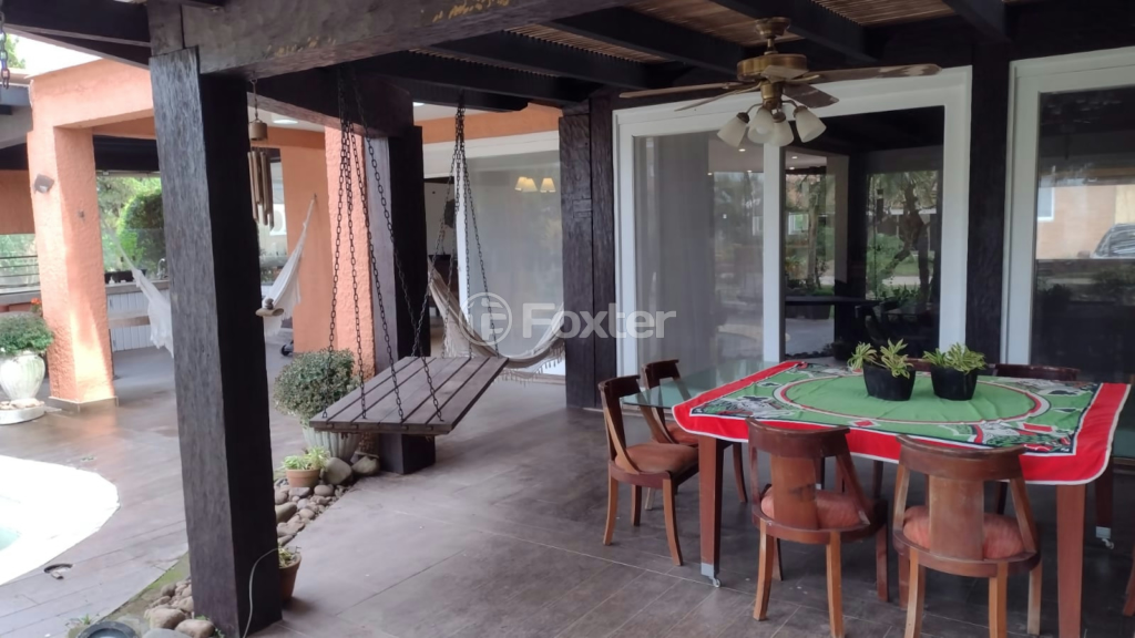Casa de Condomínio à venda com 3 quartos, 302m² - Foto 10