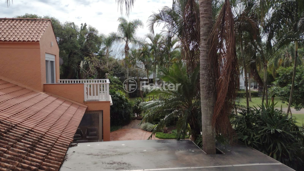 Casa de Condomínio à venda com 3 quartos, 302m² - Foto 37