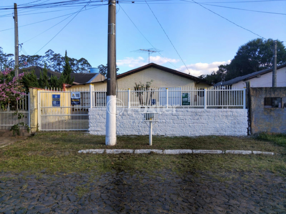 Casa à venda com 2 quartos, 52m² - Foto 1