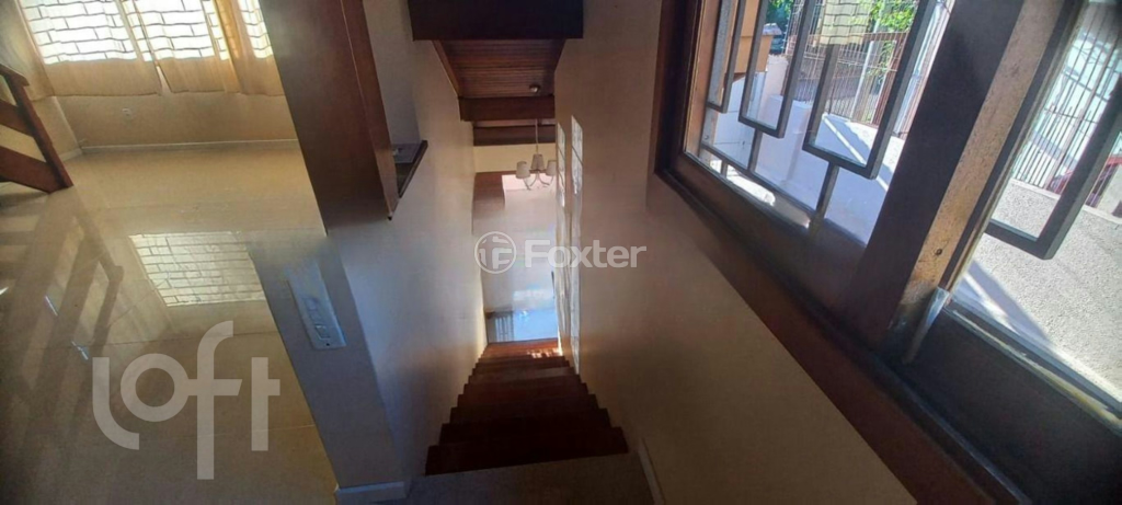 Casa à venda com 3 quartos, 130m² - Foto 4
