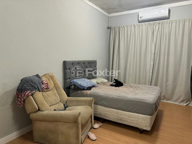 Casa à venda com 5 quartos, 280m² - Foto 3
