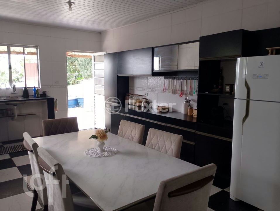 Casa à venda com 3 quartos, 387m² - Foto 4