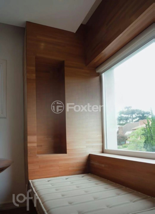 Casa de Condomínio à venda com 4 quartos, 275m² - Foto 9