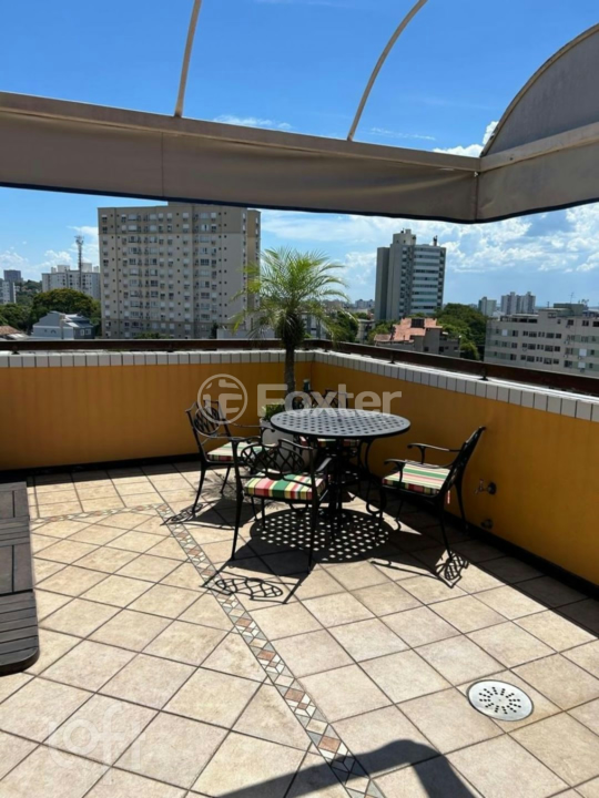 Cobertura à venda com 2 quartos, 150m² - Foto 3