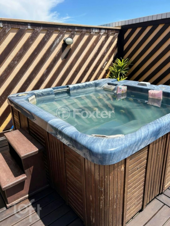 Cobertura à venda com 2 quartos, 150m² - Foto 2
